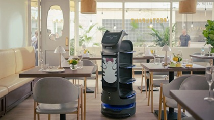 Robot phục vụ thông minh — nâng cao hiệu quả vận hành, tạo trải nghiệm khác biệt
